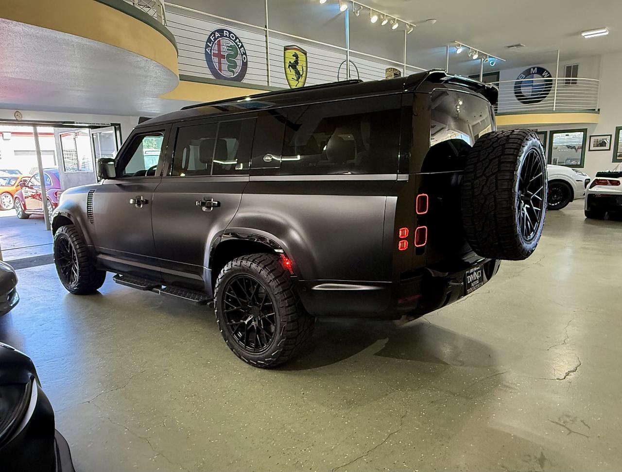 land rover defender 2023 SALEPFEUXP2211617 image land rover defender 2023 SALEPFEUXP2211617 image